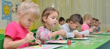 Занятия по ИЗО в детском саду «Интеграл», м. Рязанский проспект