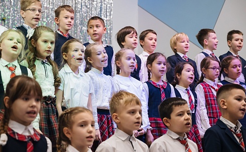 Большой концерт к Дню Матери в Академической гимназии «Новогорск»